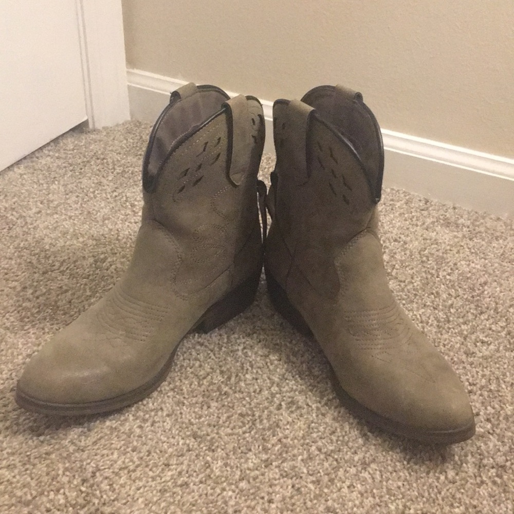 Boots